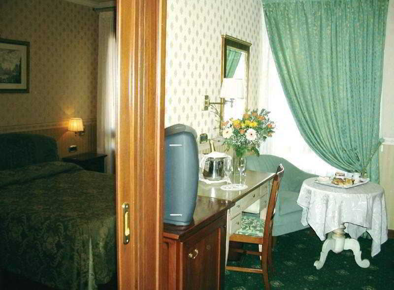 Grand Hotel Gianicolo Rome Room photo